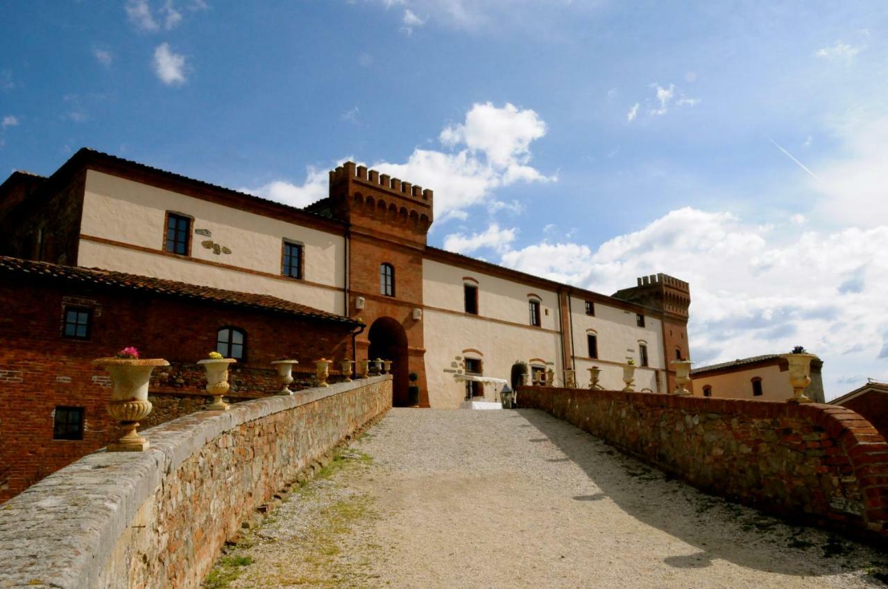 B&B Castello La Pia Dama Residence Guazzino Εξωτερικό φωτογραφία