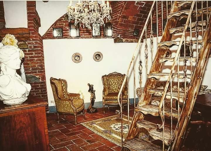 B&B Castello La Pia Dama Residence Guazzino Εξωτερικό φωτογραφία