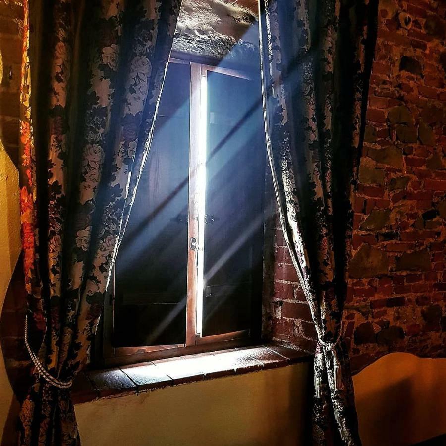 B&B Castello La Pia Dama Residence Guazzino Εξωτερικό φωτογραφία