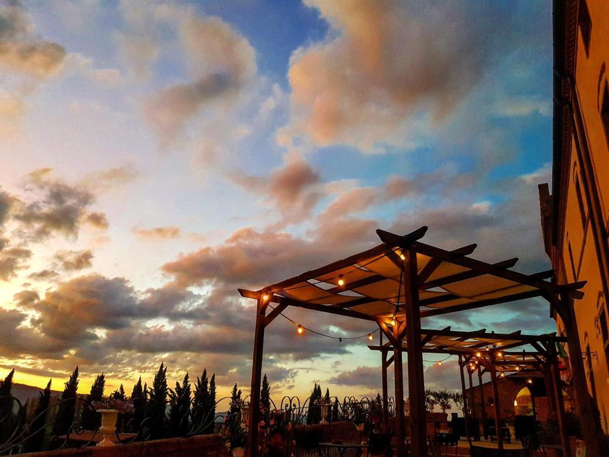 B&B Castello La Pia Dama Residence Guazzino Εξωτερικό φωτογραφία